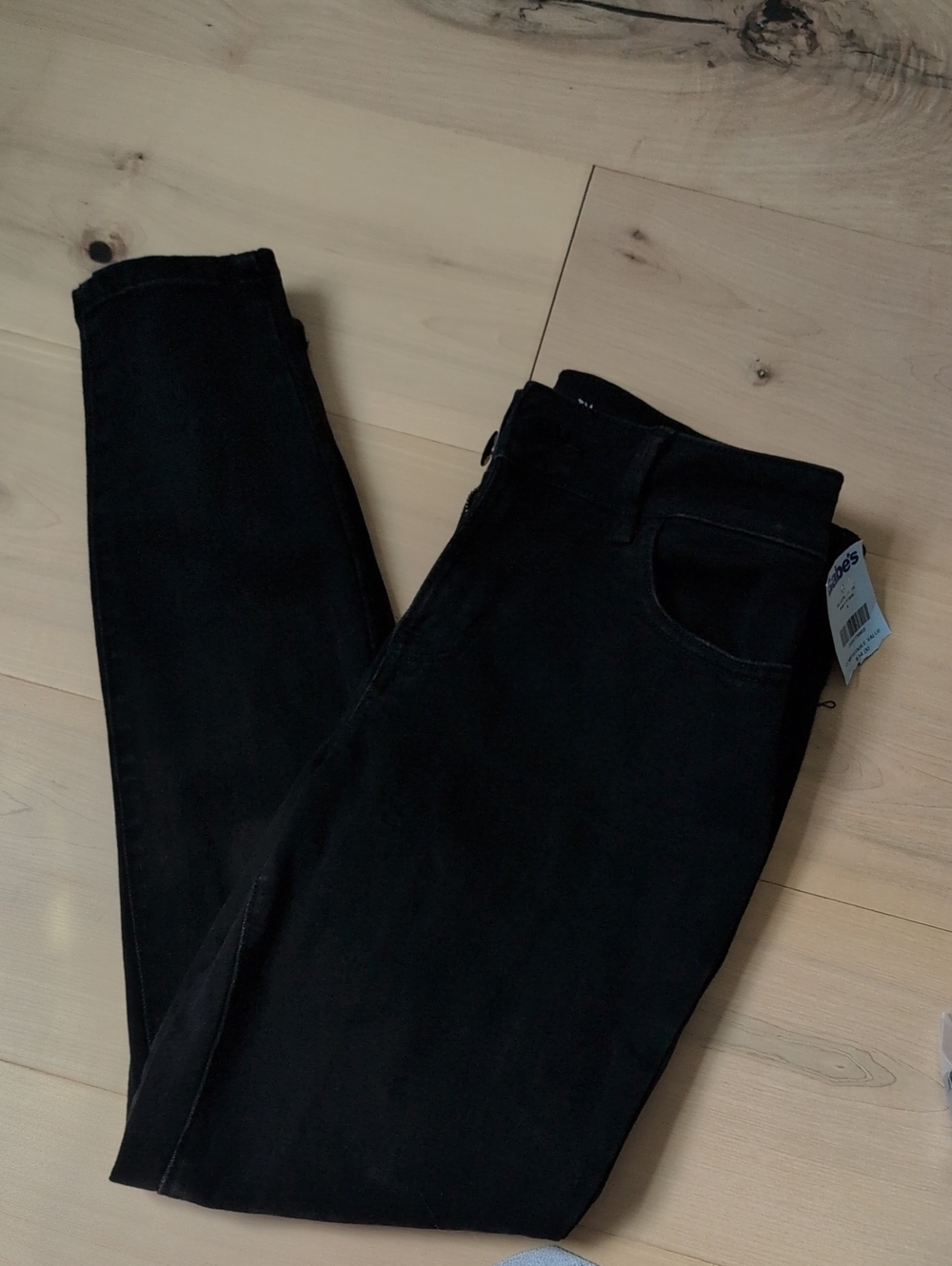 M Jeans by Maurice’s Black Mid Rise